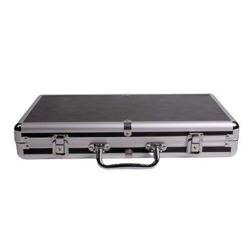 300 piece poker chip set with the aluminium case closed